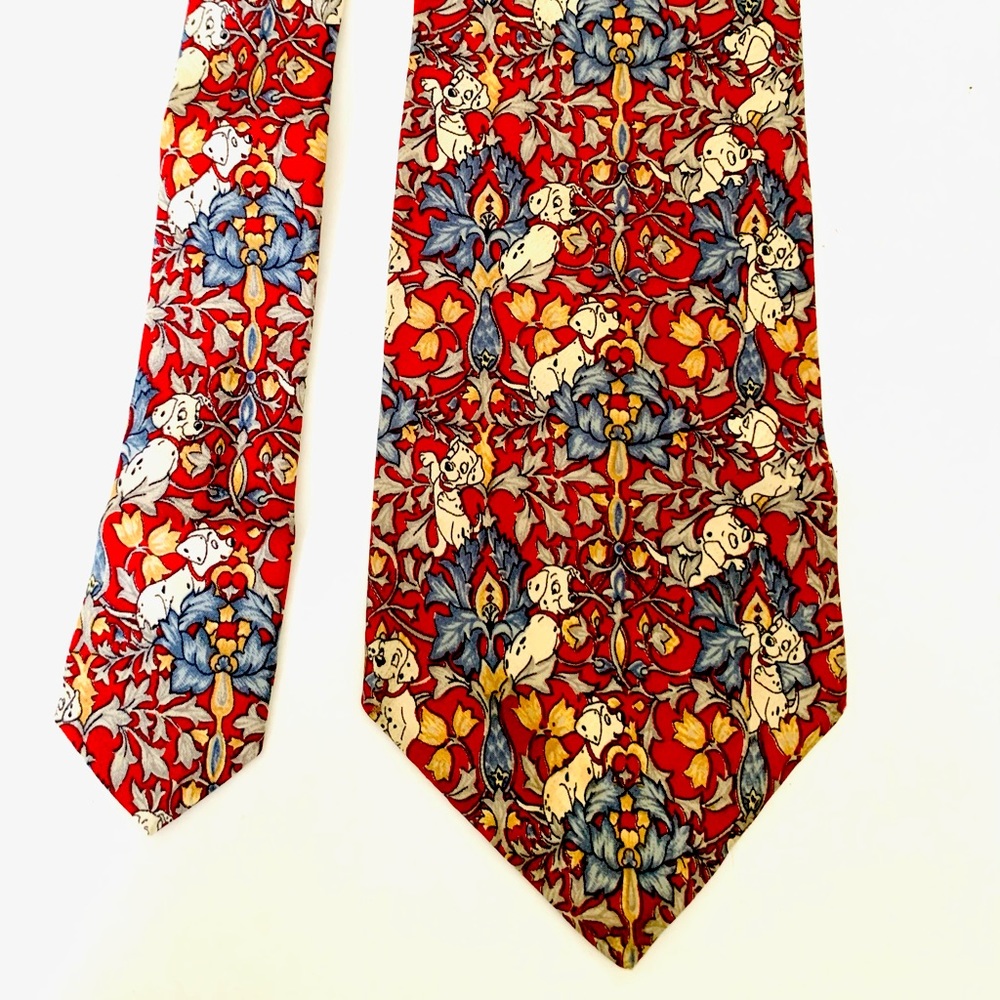 Vintage Men’s 100% silk neck tie Disney 101 Dalmations print red white blue